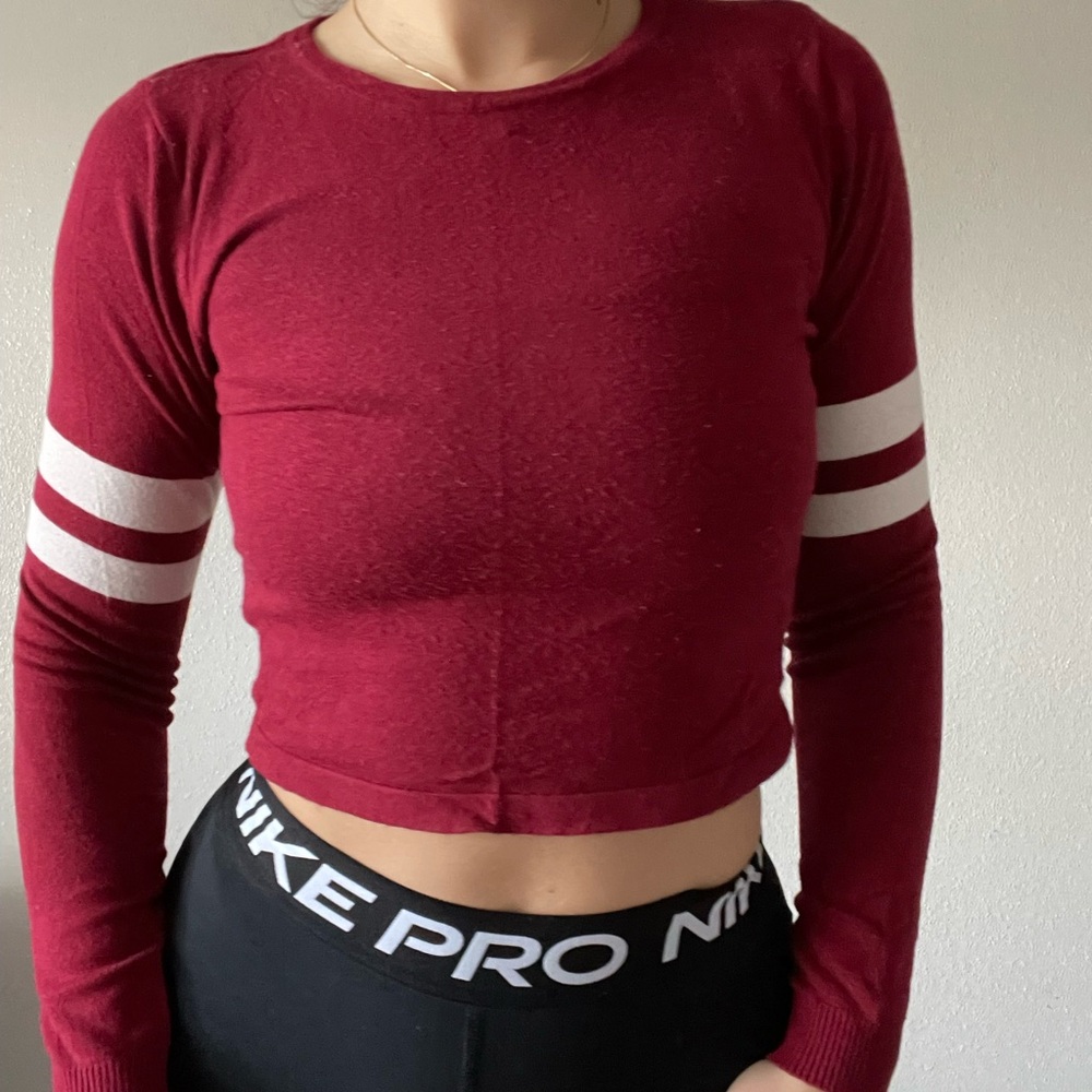 Forever21 Sweater - Picture 7 of 9
